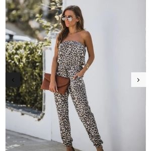 Pocketed leopard knit jumpsuit